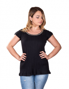 Maglia a coste con strass...